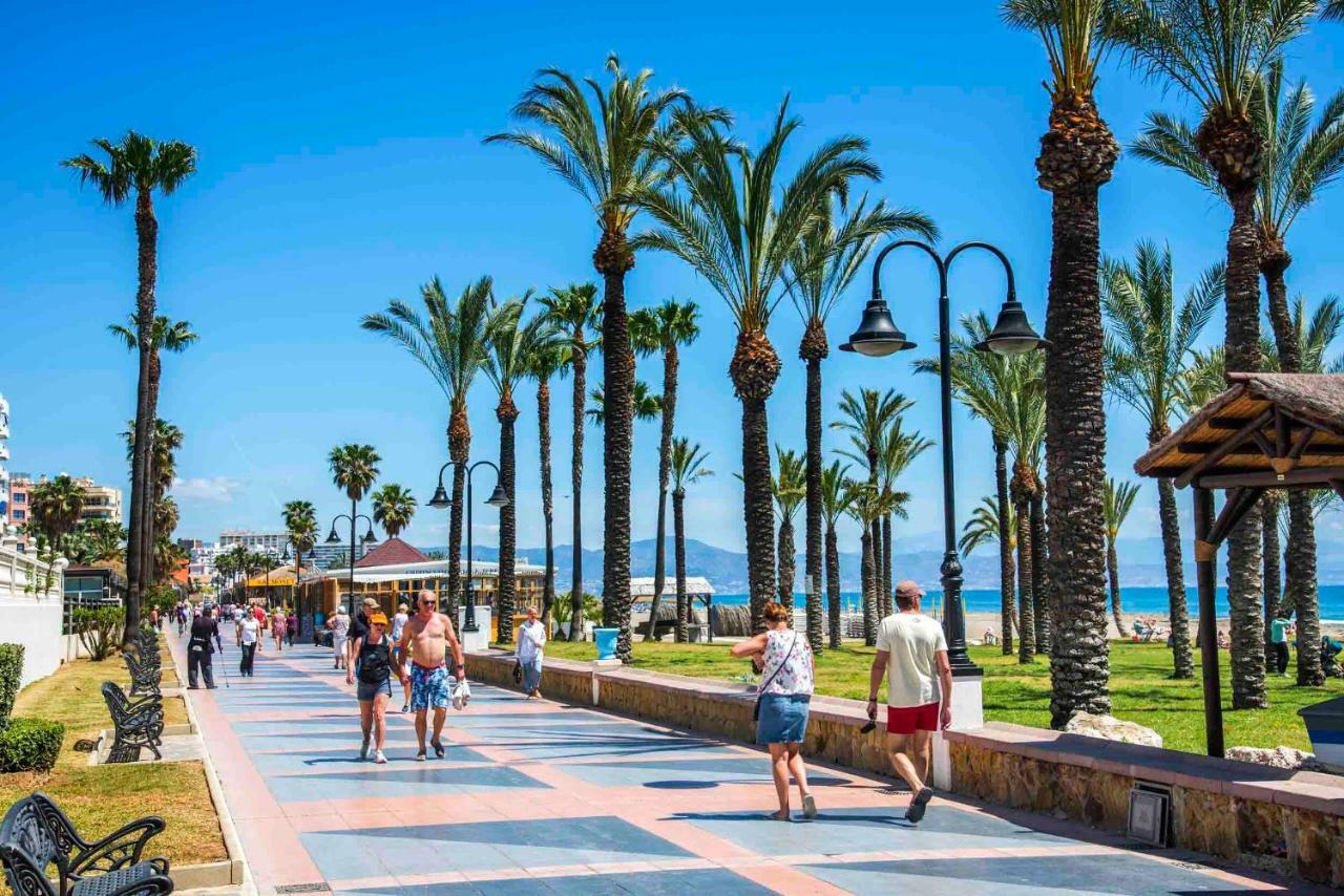 Estudiosol40 Torremolinos Exteriör bild